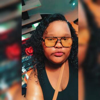 Nanny in Newlands East: Aviwe