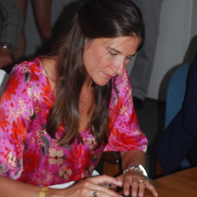 Job de garde d'enfants à La Ferté-Saint-Aubin: Laetitia