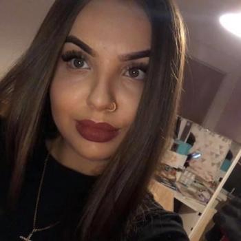Babysitter Coventry: Adela
