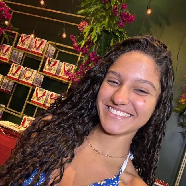 Babá em Vitória: Larissa