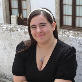 Babysitter in Aldeia Gavinha: Leonor