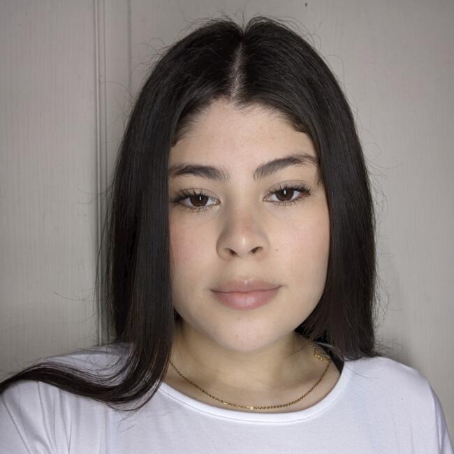 Babysitter in Almirante Brown: Abril