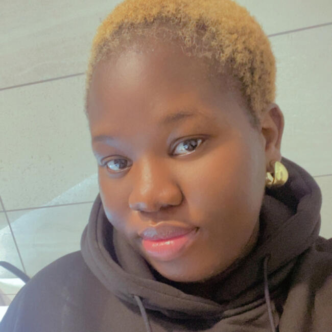 Babysitter in London: Oyindamola