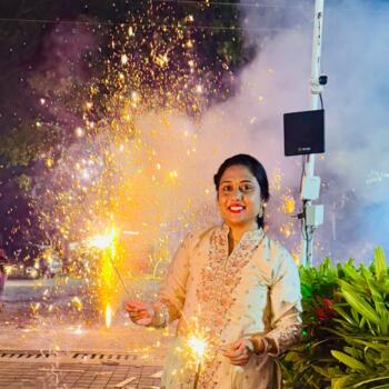 हैदराबाद में बेबीसिटिंग की नौकरी: बेबीसिटिंग से जुड़े काम Hasanthi