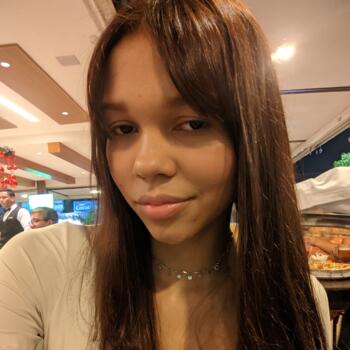 Babysitter in Brasília: Paloma tabta