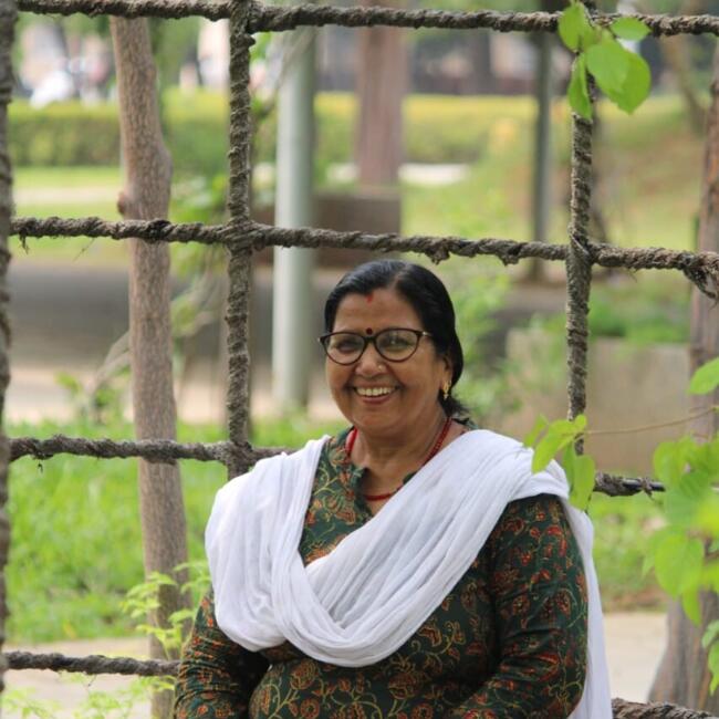 Babysitter in Jaipur: Santosh