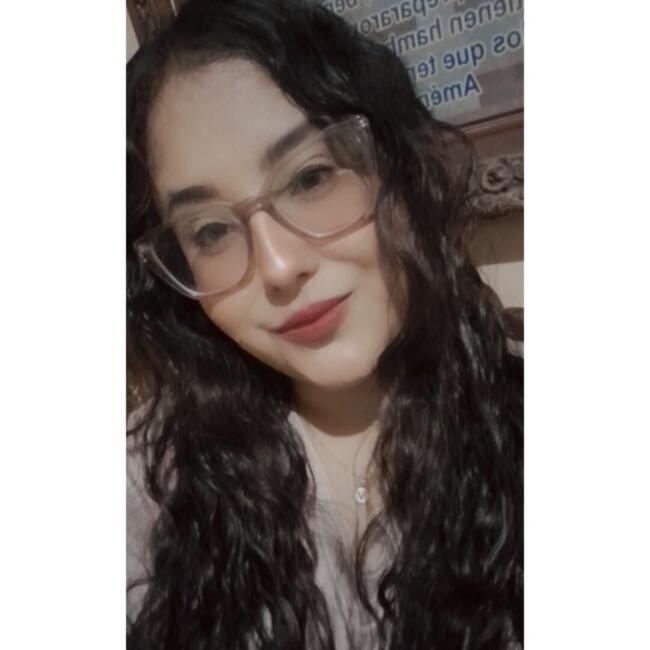 Babysitter in Ciudad Obregón: Valentina