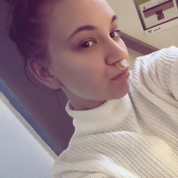 Bebisiterka u Beograd: Andjela