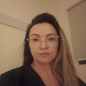 Babysitter Osasco: Vania