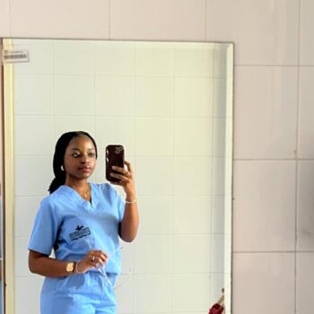 Babysitter in Rabat: Elodie