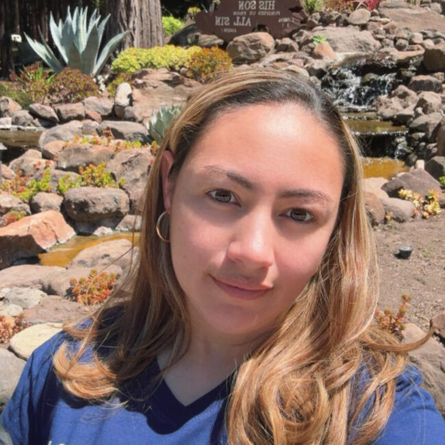 Babysitter in San Francisco: Evelys