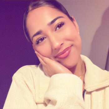 Babysitter in Le Bourget: Manveer