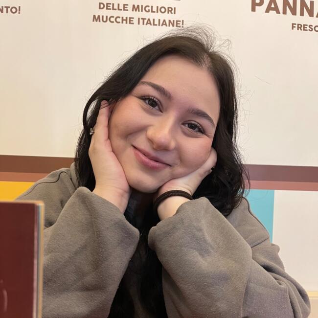 Babysitter a Catania: Lucia