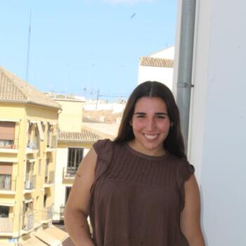 Babysitter in Guimarães: Neuza