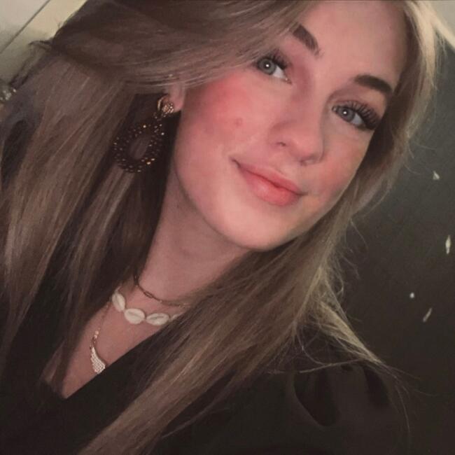 Oppas in Moergestel: Fleur Ligt