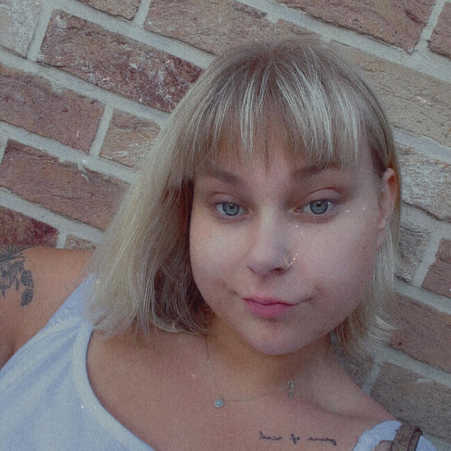 Babysitter in Charleroi: Clarisse