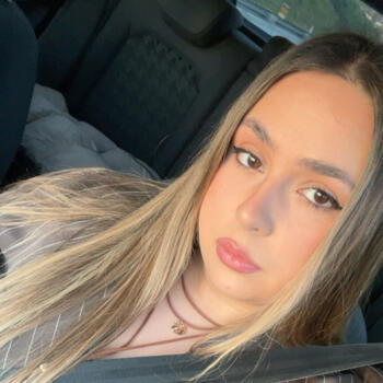 Babysitter in Fafe: Sara