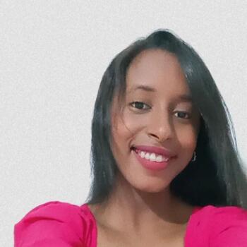 Babysitter in São Luís: Gleiciane