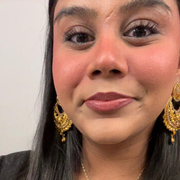 Babysitter in Calgary: Navi