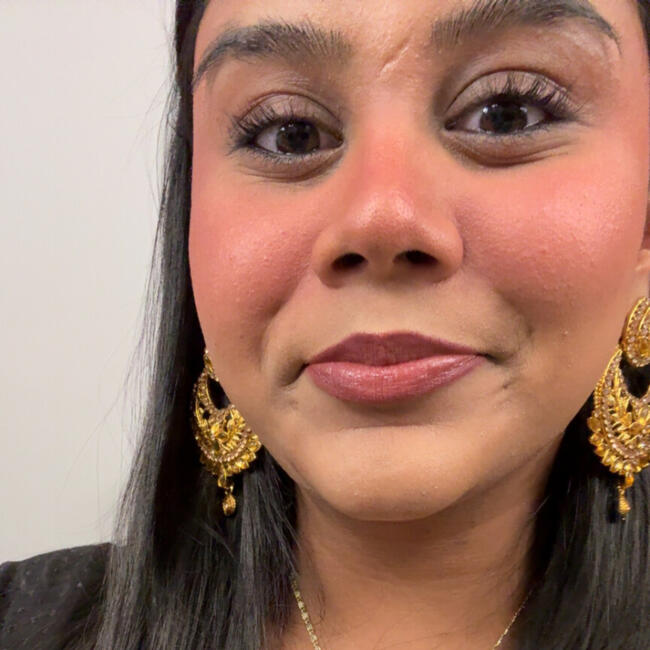 Babysitter in Calgary: Navi