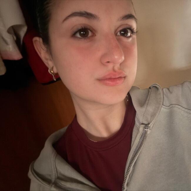 Babysitter in Vittoria: Giada