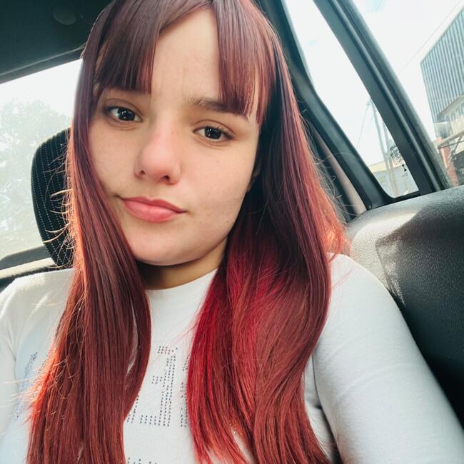 Babysitter in Pilar: Estefania