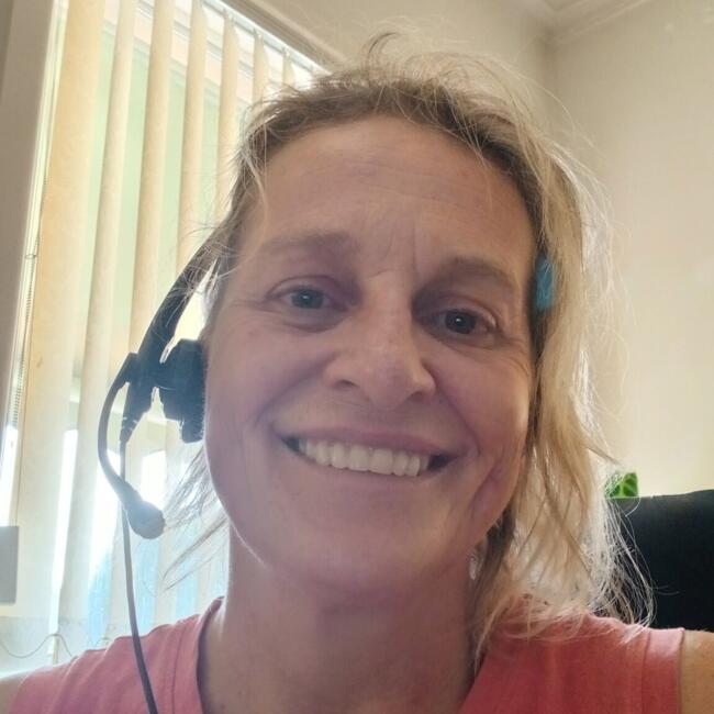 Babysitter in Bacchus Marsh: Sandi