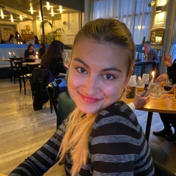 Baby-sitter Blonay: Daphnée