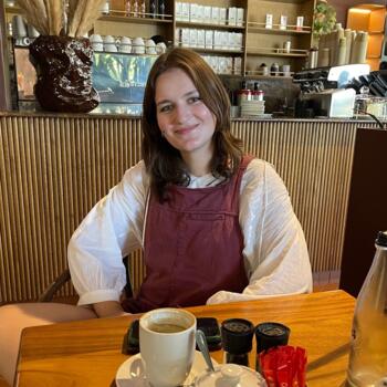 Babysitter in Edenvale: Faye