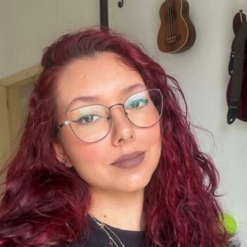 Babysitter Criciúma: Loren