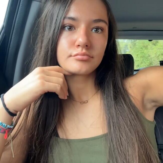 Babysitter in Précy-sur-Oise: Celeste