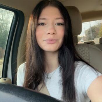 Babysitter in Collierville: Alexis