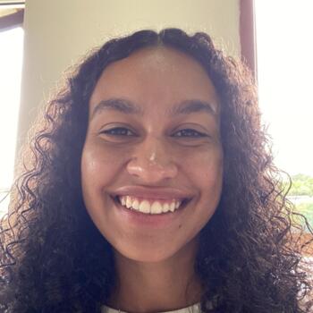 Babysitter in Ponta Porã: Acsa Olivia