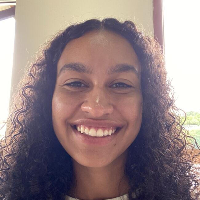Babysitter in Ponta Porã: Acsa Olivia