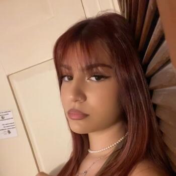 Babysitter in Nikaia: Anna