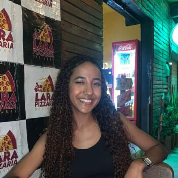 Babysitter in Maceió: Emylli