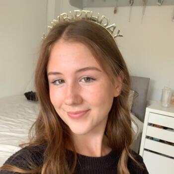 Babysitter in Southampton: Harriet