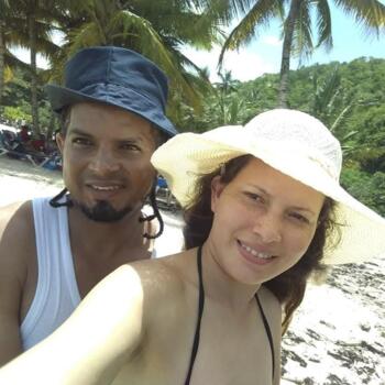 Babysitting job in Santo Domingo: Maryory J