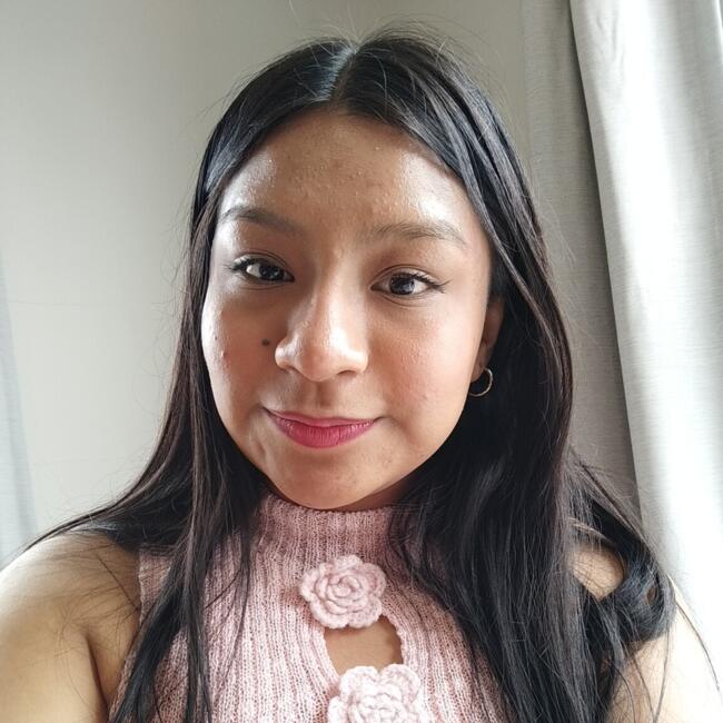 Babysitter in San Pedro: Claudia