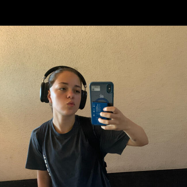 Babysitter in Montevideo: Agustina