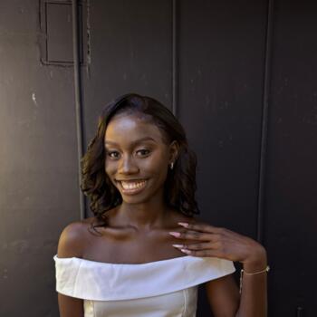 Babysitter στην περιοχή Θεσσαλονίκη: Phanice