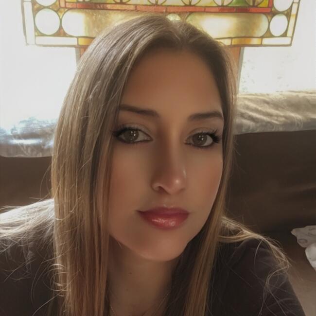 Babysitter in Lincroft: Carol L.