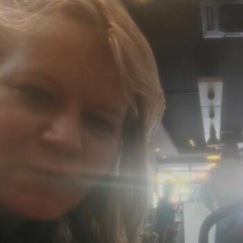 Nanny in Gorey: Renata