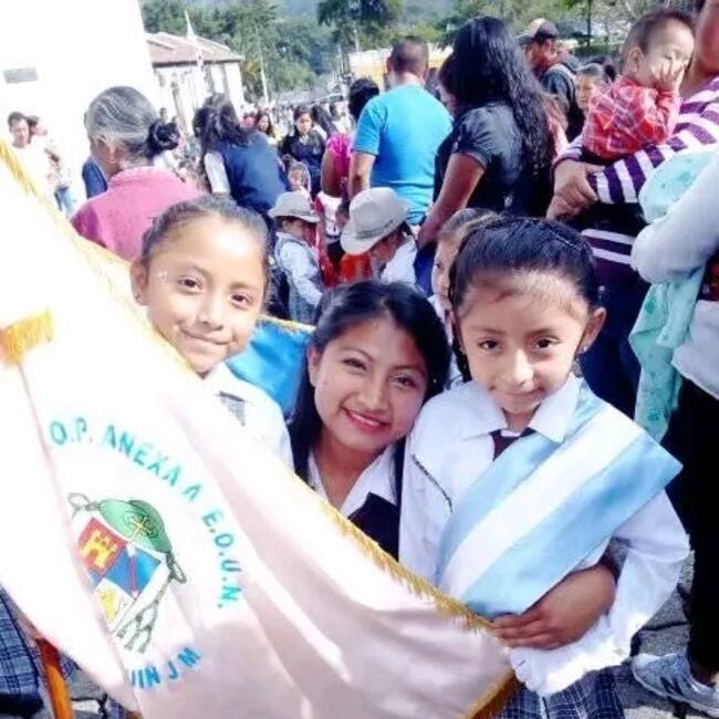 Babysitter in Atherton: Maria