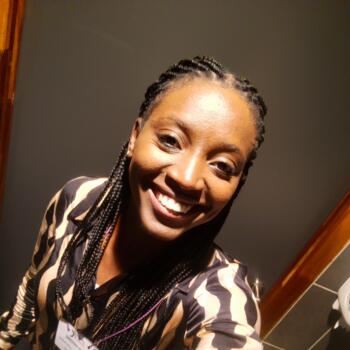 Babysitter in Lyon: Angel