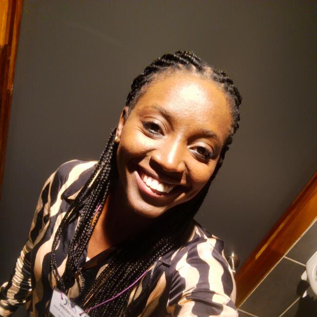 Babysitter in Lyon: Angel