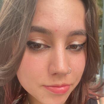 Babysitter in Brighton: Lottie