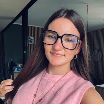 Babysitter in Cheverny: Tess