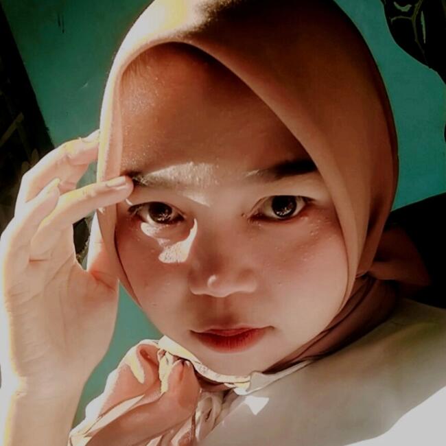 Nanny in Bandung: Lisda