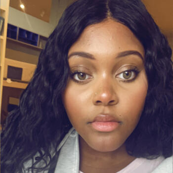 Babysitter Modena: Hadjaadama